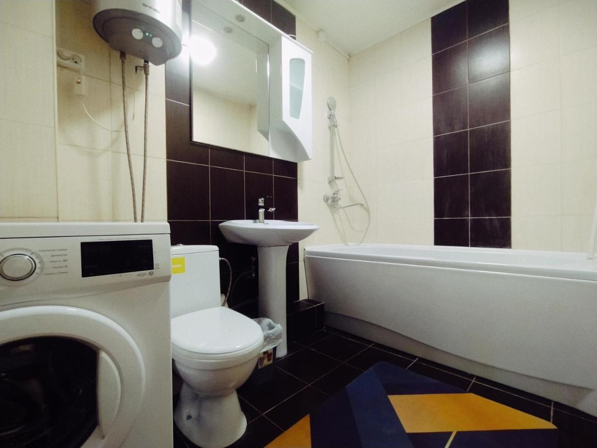 Appartement Aura On Turusbekova Street 124 à Bichkek Extérieur photo